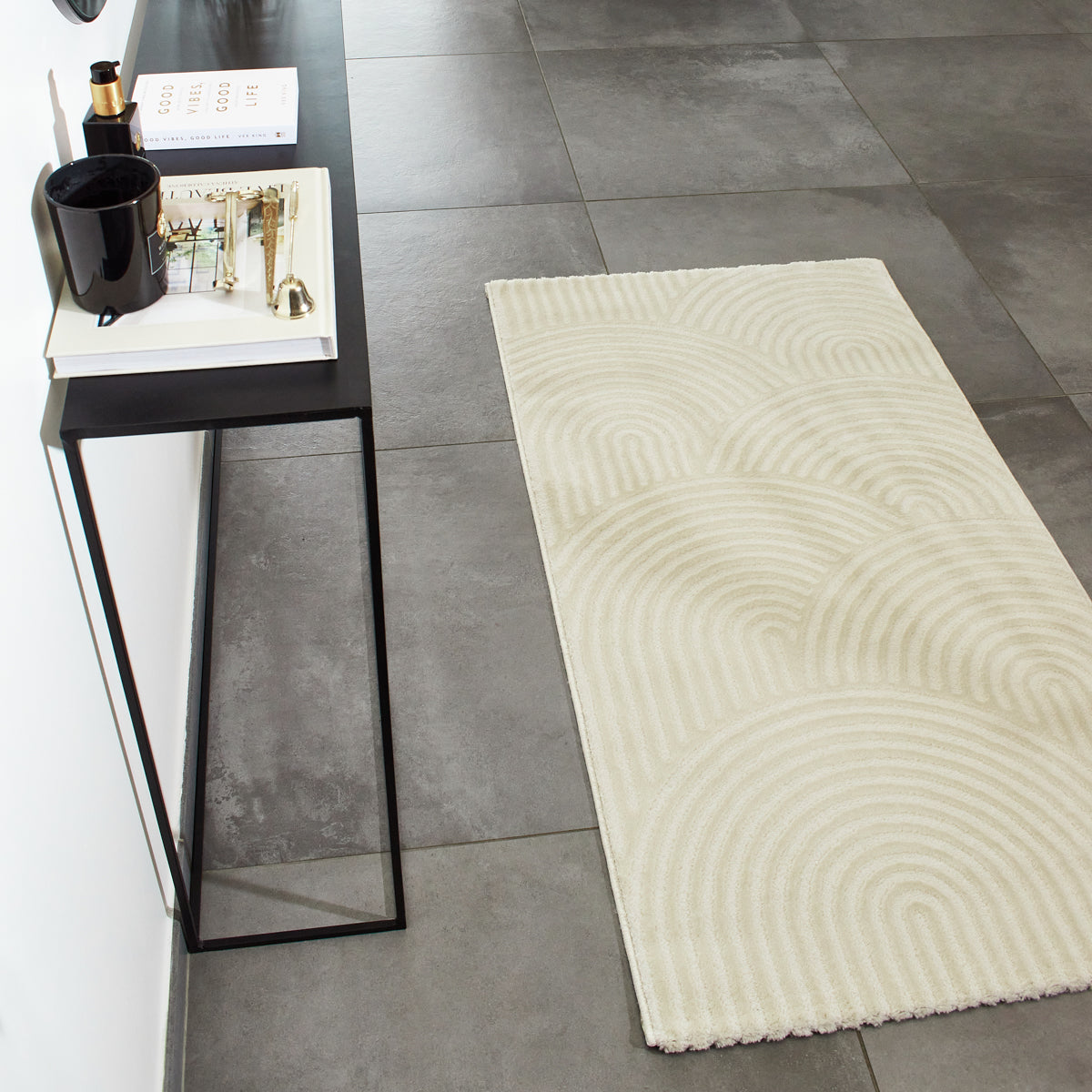 Tapis arc-en-ciel crème avec longs poils en relief : BIA157CRE BIANCA