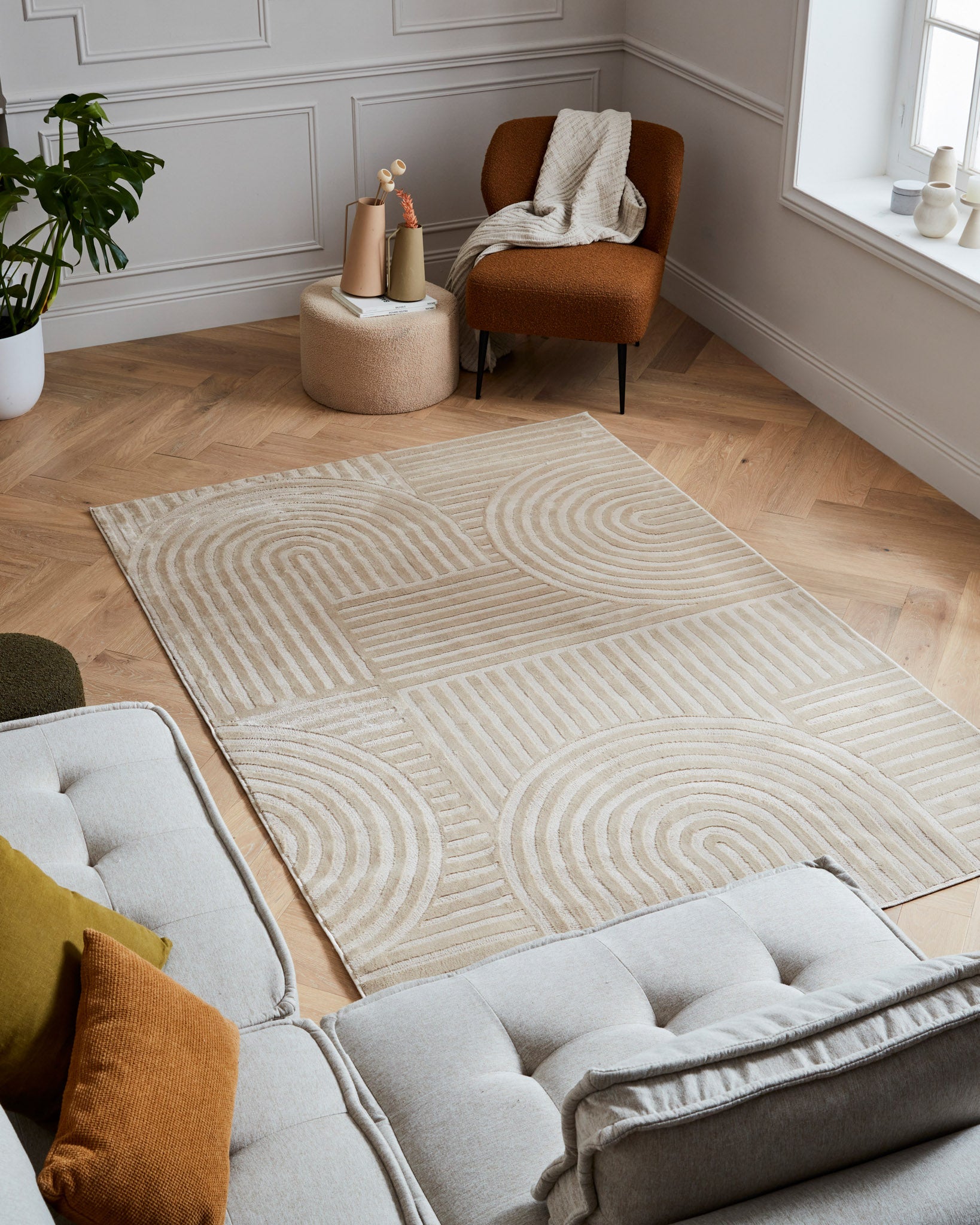 Tapis poils ras motif géométrique en relief beige : BLO1040BEI BLOOM