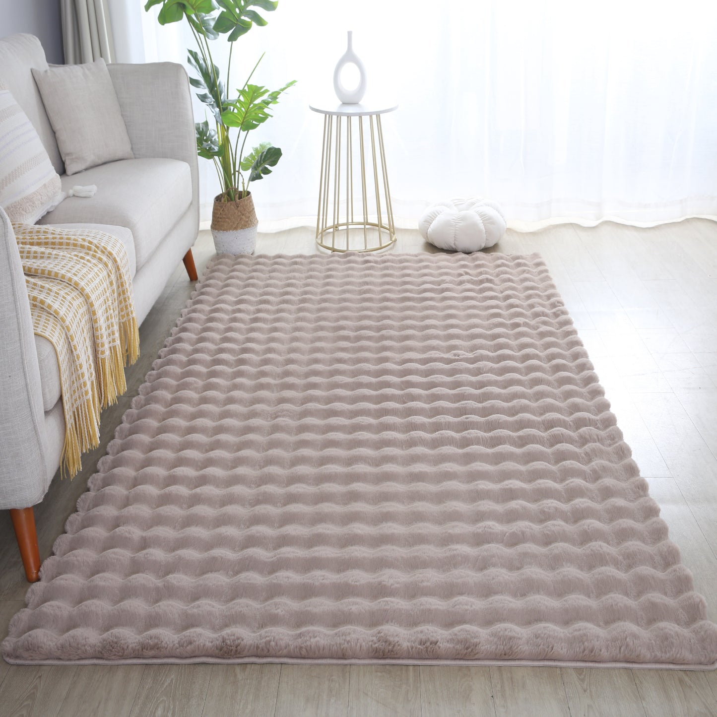 LAPONIE - Tapis uni doux à poils longs effet vague - LAP5110BEI