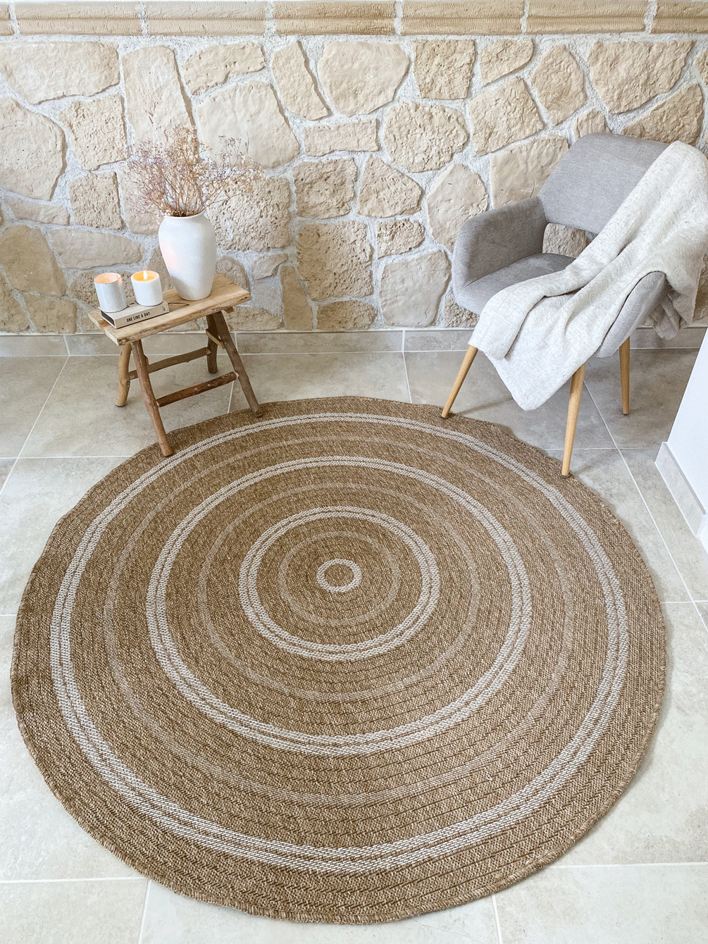 Tapis aspect Jute Nature motifs blancs ronds : NAT8863BLA NATURE