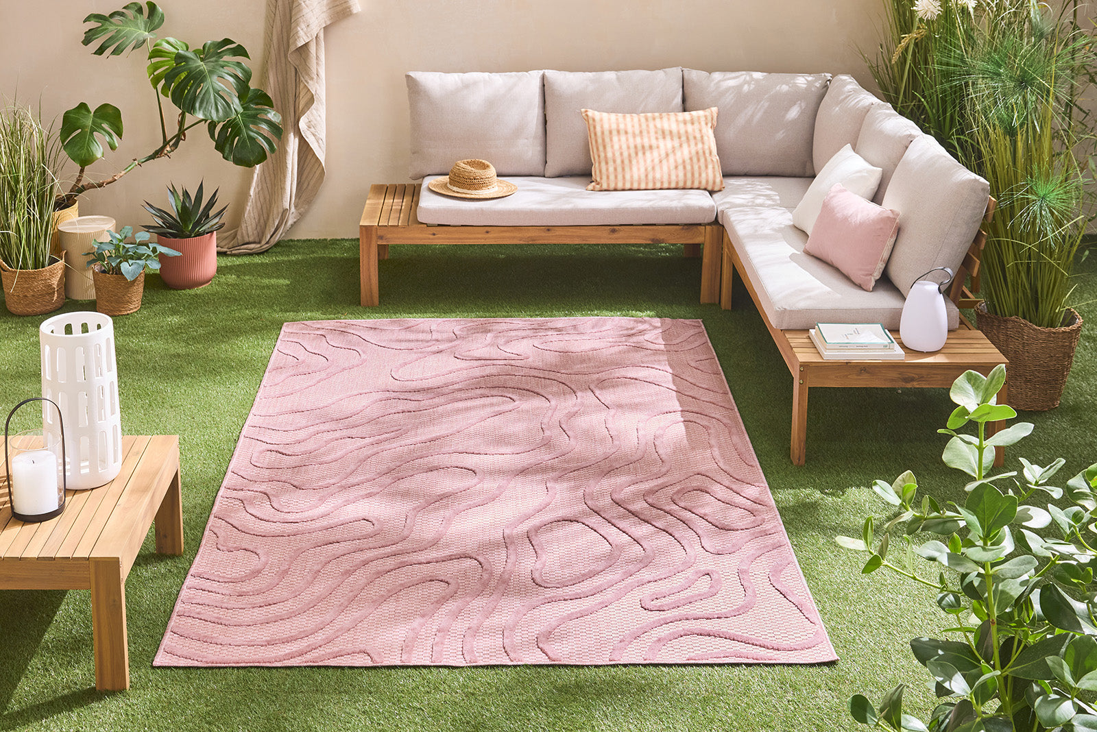 Tapis d'intérieur et extérieur au motif abstrait Santorini Rose : SAN988ROS Nazar rugs