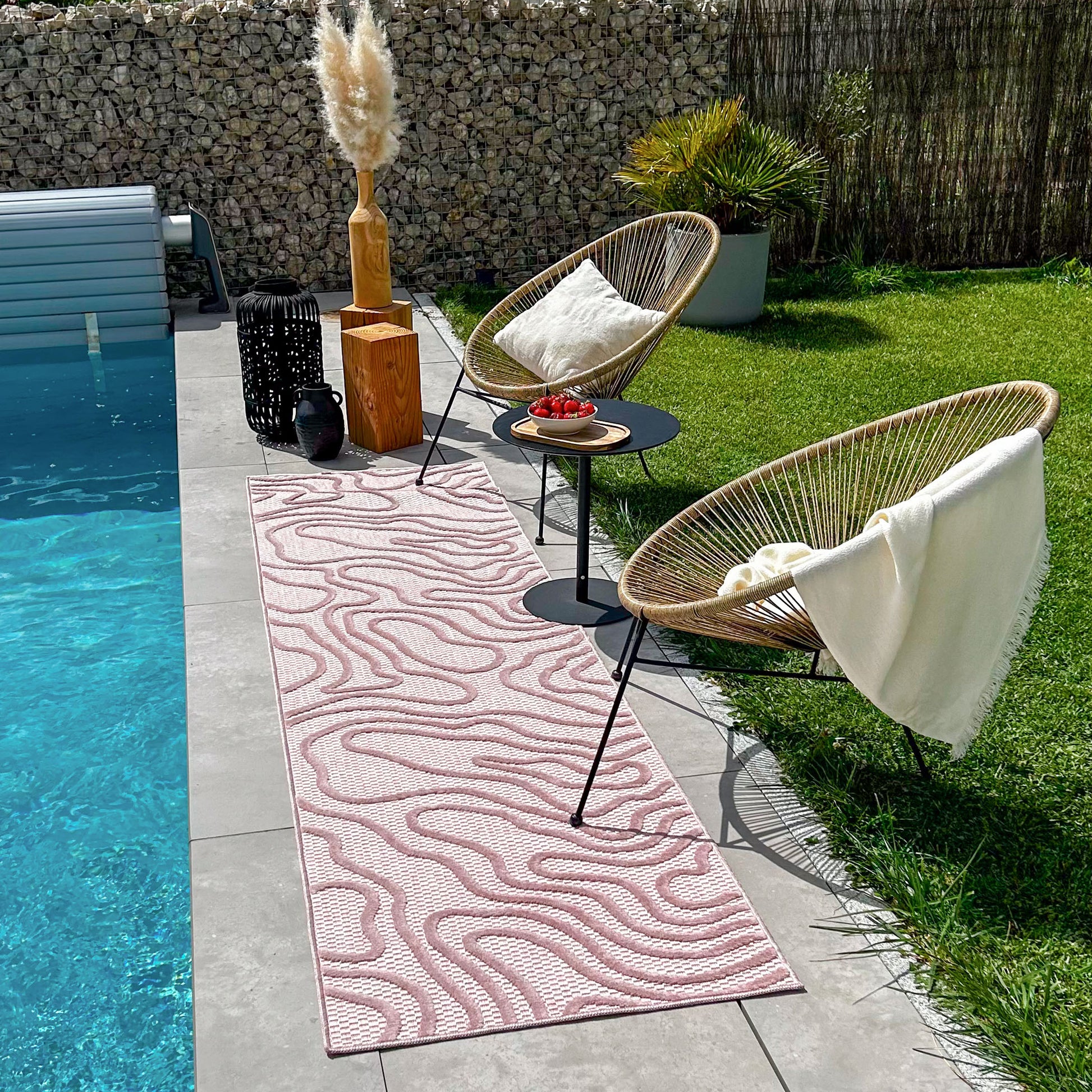 Tapis d'intérieur et extérieur au motif abstrait Santorini Rose : SAN988ROS Nazar rugs