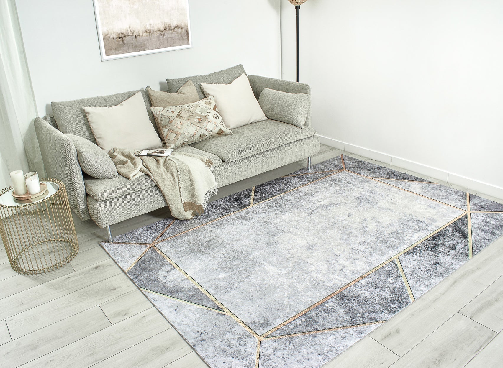 Tapis moderne motif doré Nazar rugs